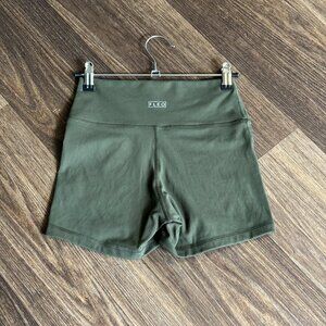 FLEO Ascend Short 3.25"